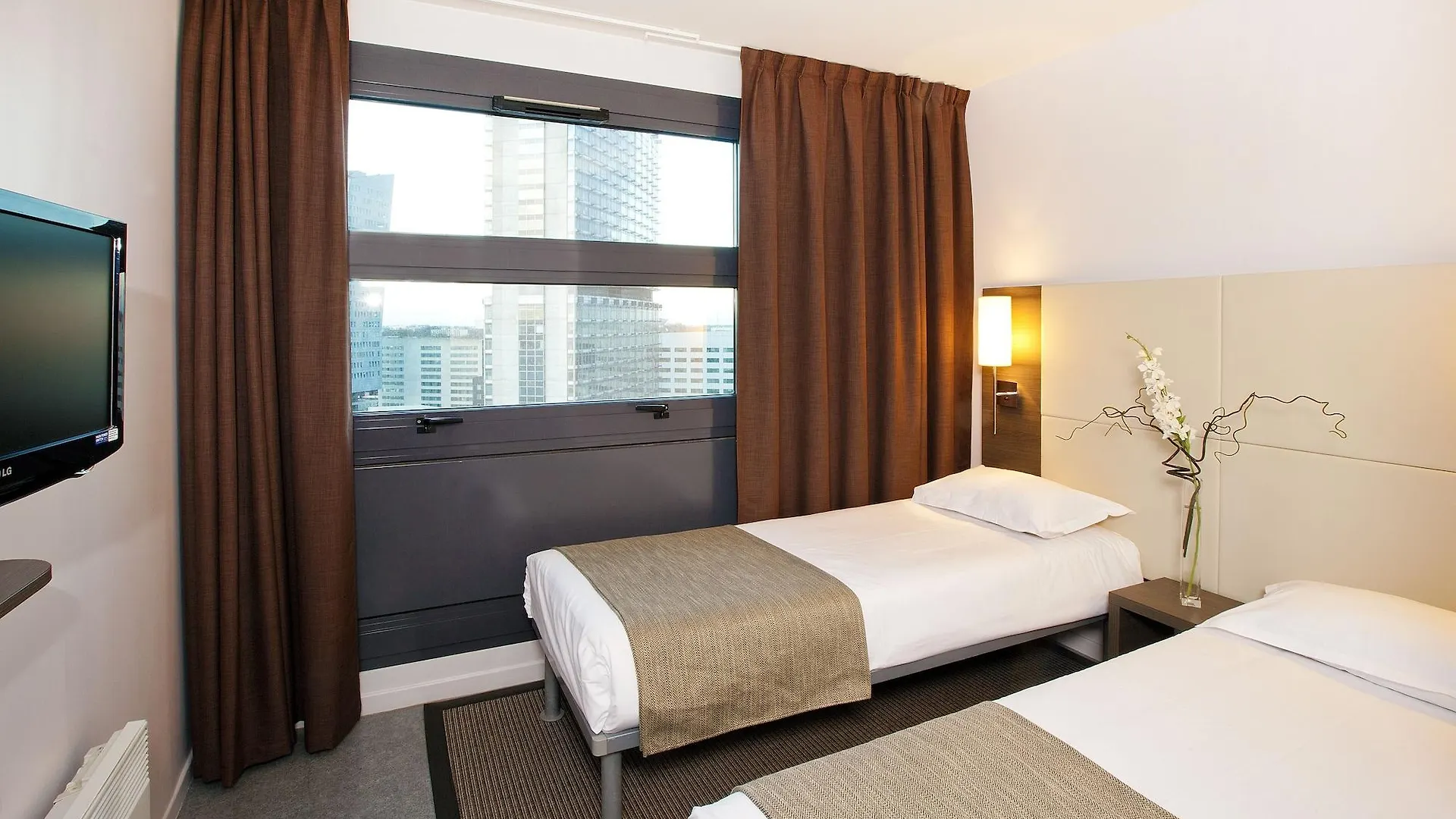 Séjours&Affaires Lille Europe Appart hôtel